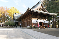 午前中の見学は
宿の前にある武水別神社から